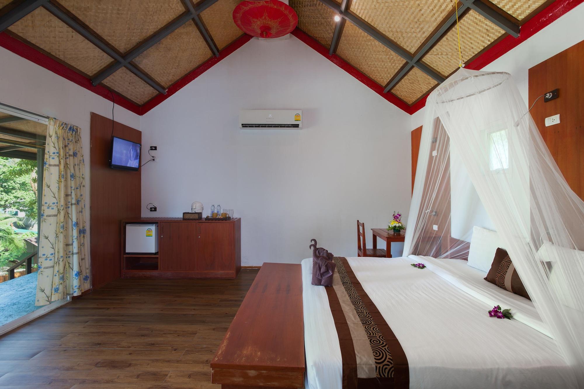 Phi Phi Long Beach Resort & Villa Exterior foto