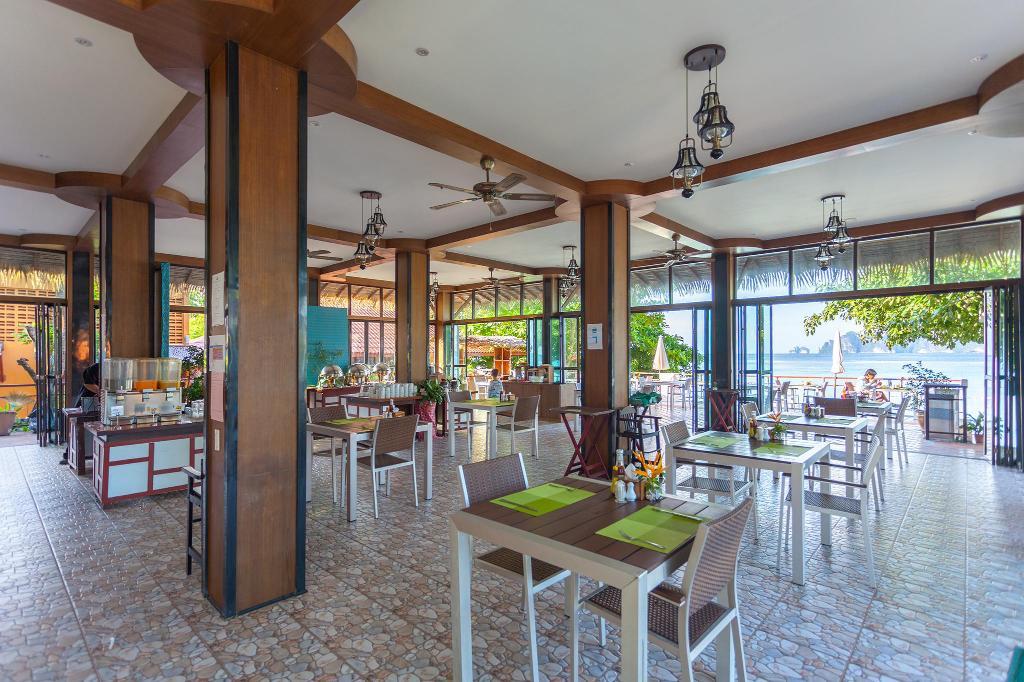 Phi Phi Long Beach Resort & Villa Exterior foto