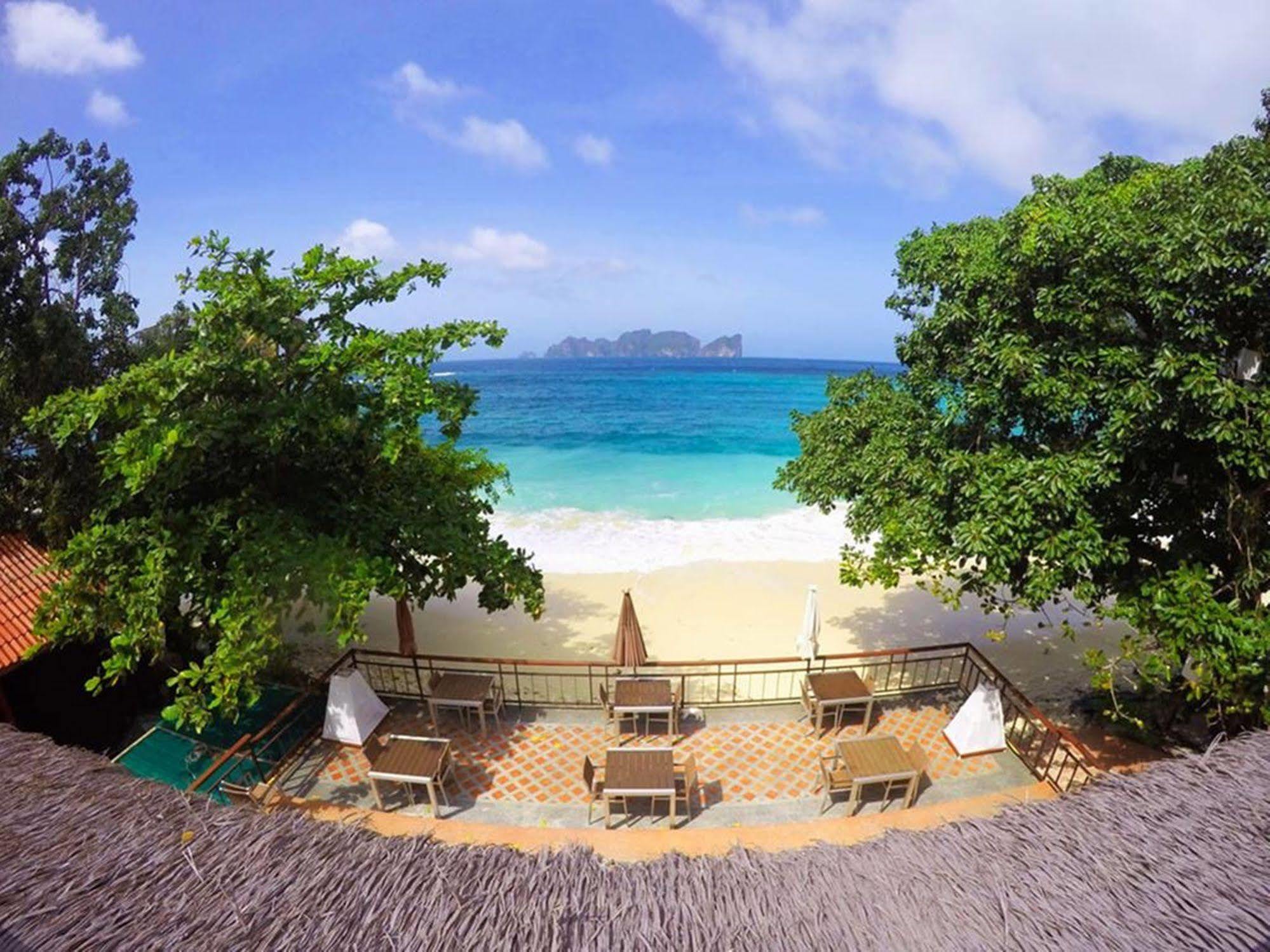 Phi Phi Long Beach Resort & Villa Exterior foto