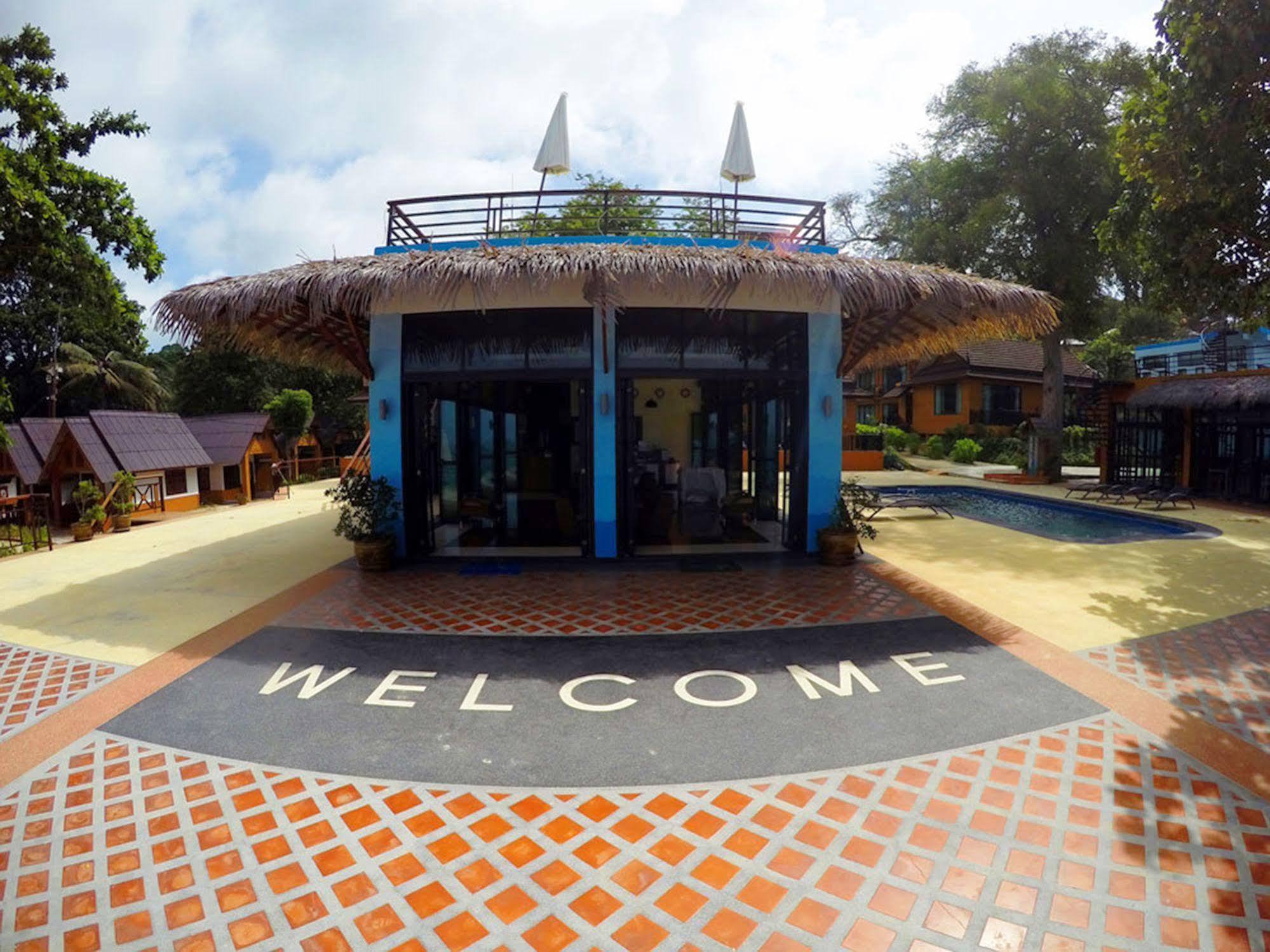 Phi Phi Long Beach Resort & Villa Exterior foto