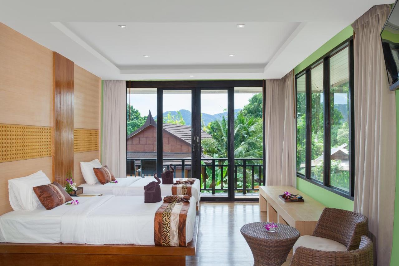 Phi Phi Long Beach Resort & Villa Exterior foto